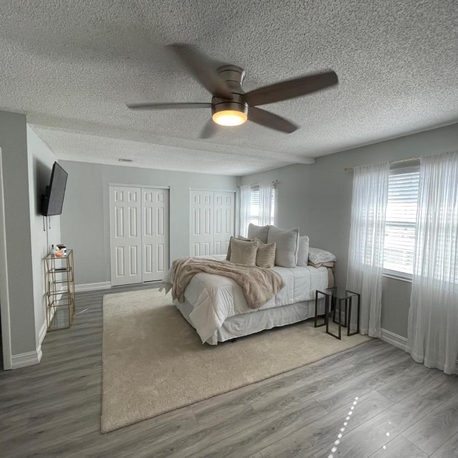 Modern Townhome Tampa Exteriör bild